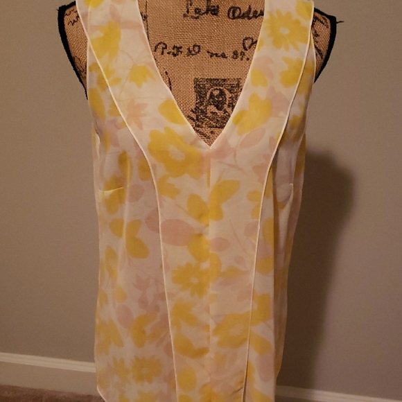 CAbi Tops - Floral Sleeveless Blouse